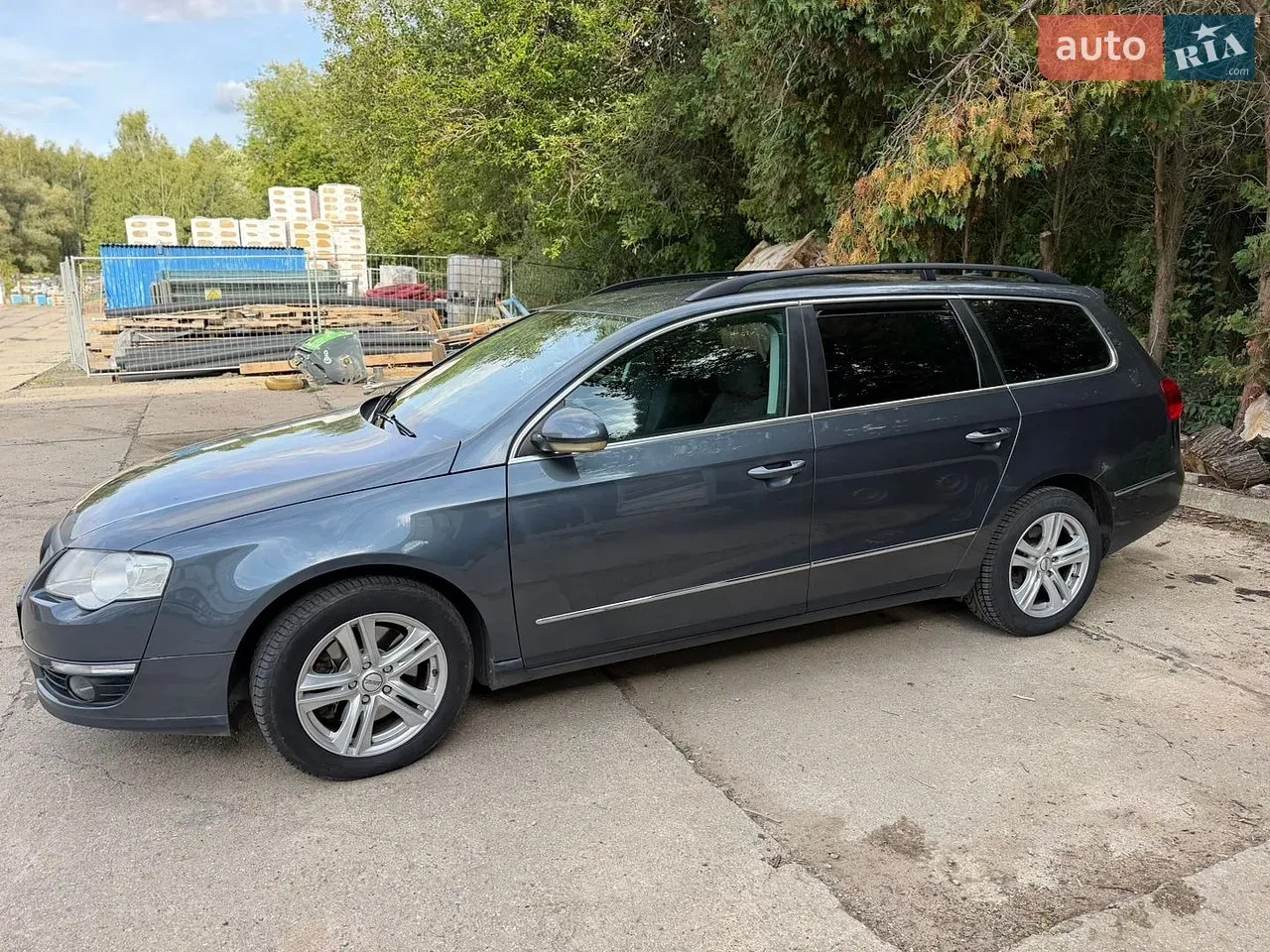 Volkswagen Passat 2010 photo 4