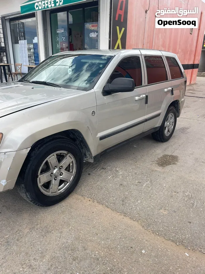 Jeep Grand Cherokee 2009 photo 4