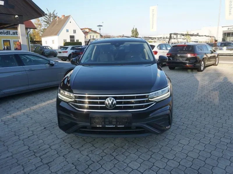 Volkswagen Tiguan 2023 photo 2