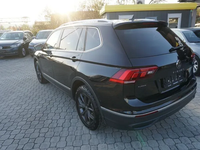 Volkswagen Tiguan 2023 photo 5
