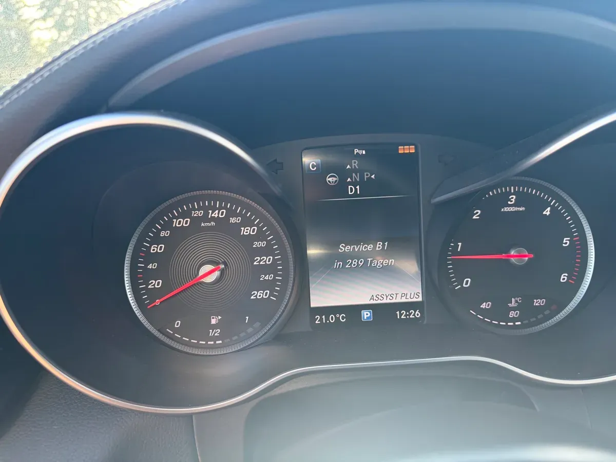 Mercedes-Benz C-Class 2015 photo 3