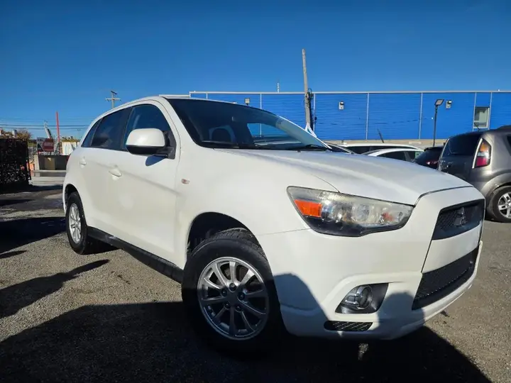 Mitsubishi Rvr 2011 photo 2