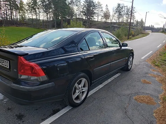 Volvo S60 2004 photo 5