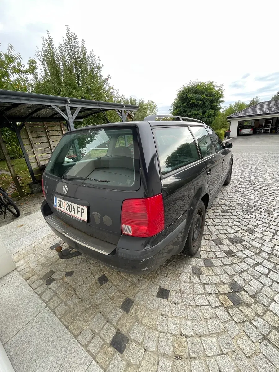 Volkswagen Passat 2000 photo 3