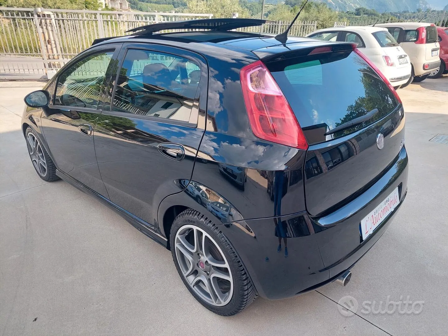 Fiat Grande Punto 2009 photo 4