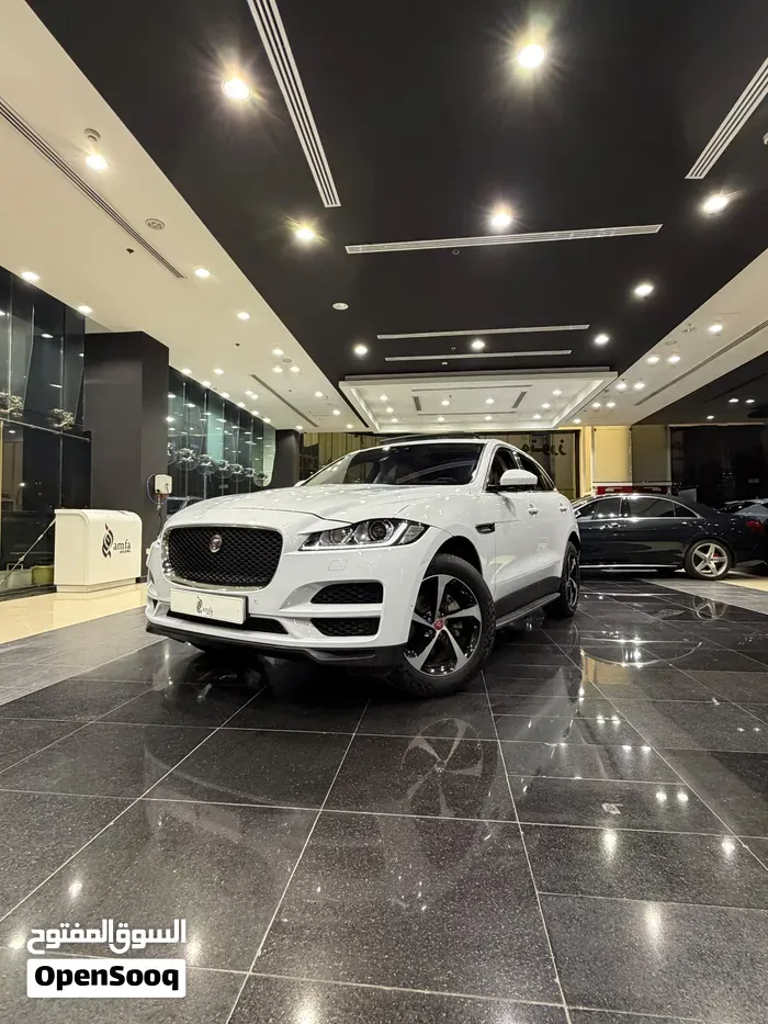 Jaguar F-Pace 2020 photo 2