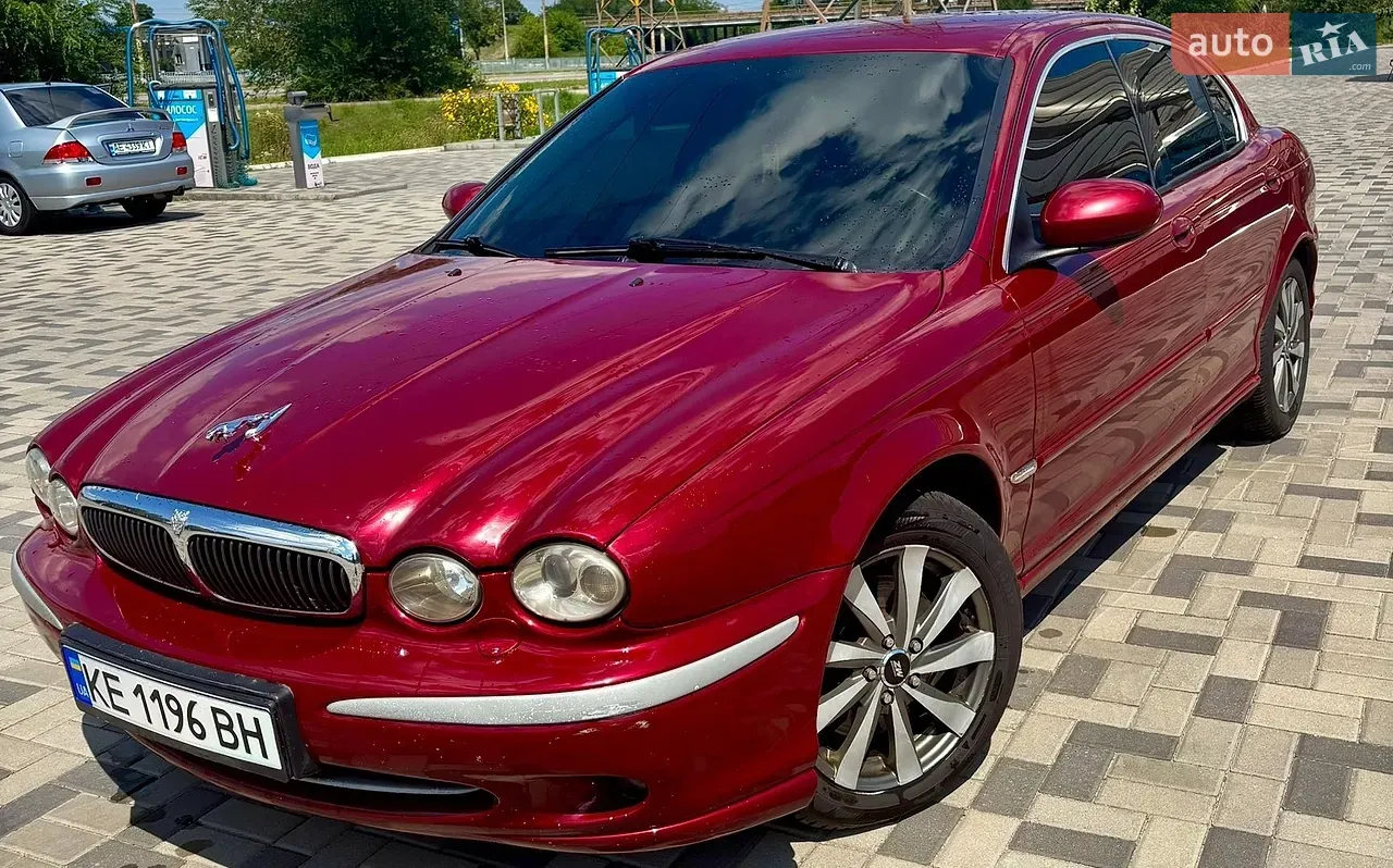 Jaguar X-Type