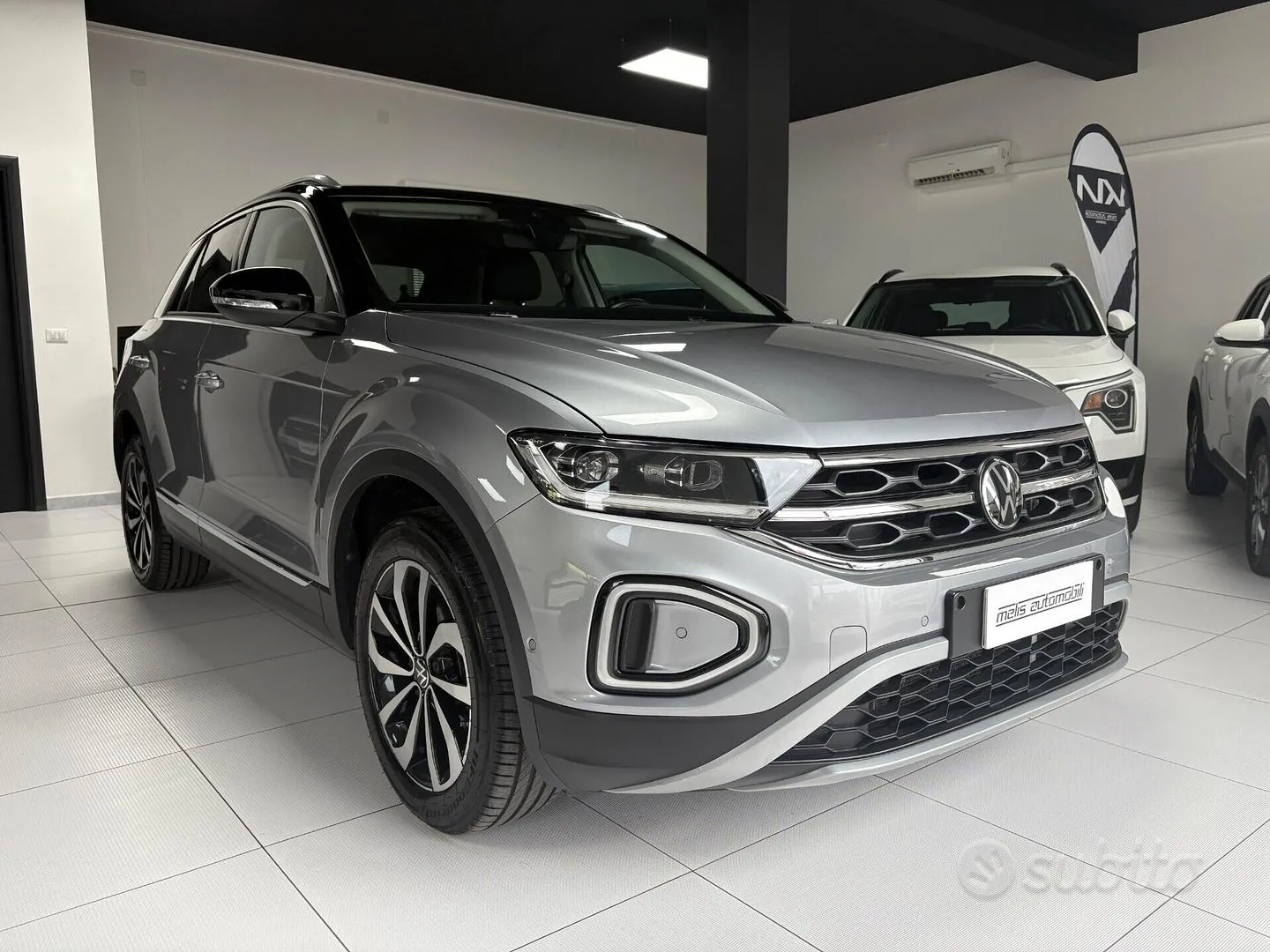 Volkswagen T-Roc 2023 photo 3