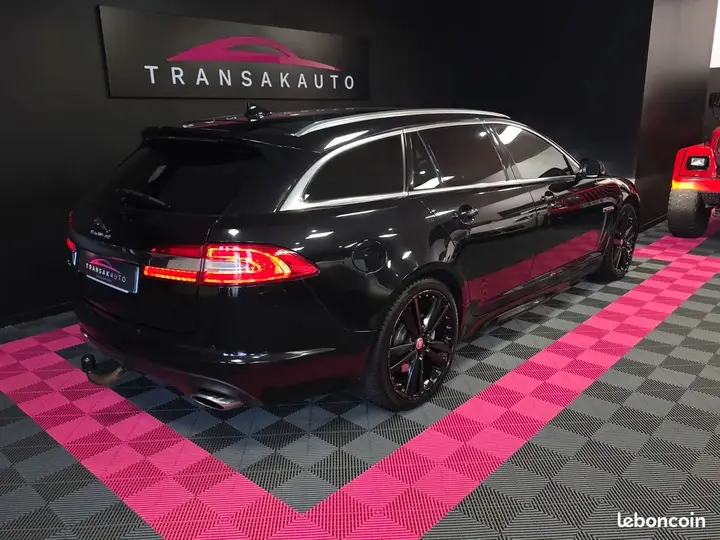 Jaguar Xf 2014 photo 5