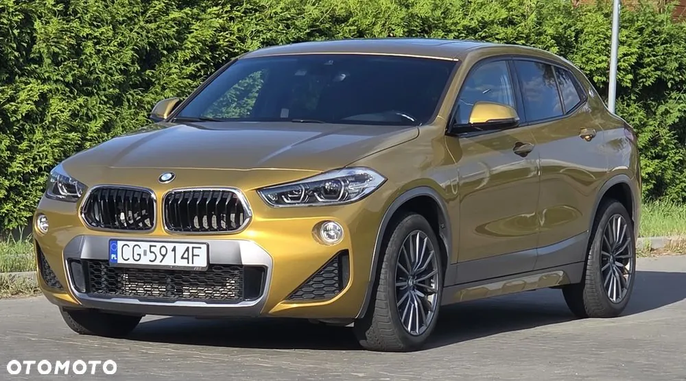 BMW X2