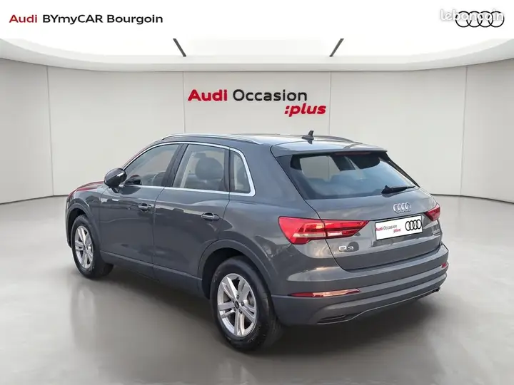 Audi Q3 2024 photo 3