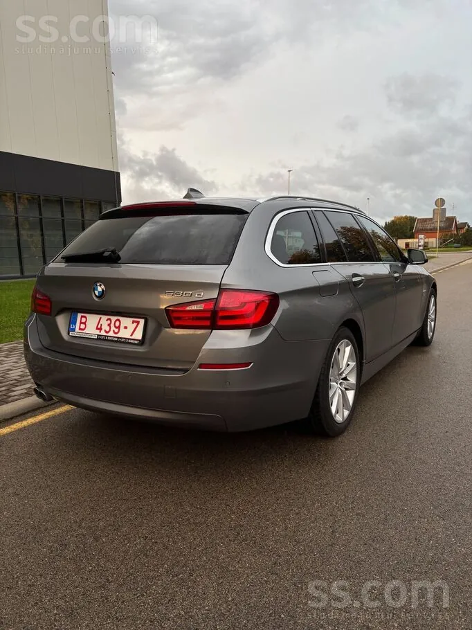 BMW 530 2011 photo 5