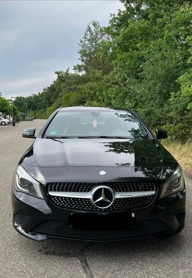 Mercedes-Benz Cla 180