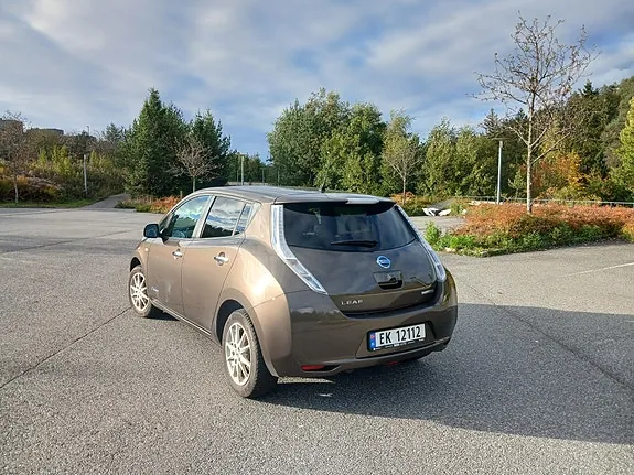 Nissan Leaf 2016 photo 3