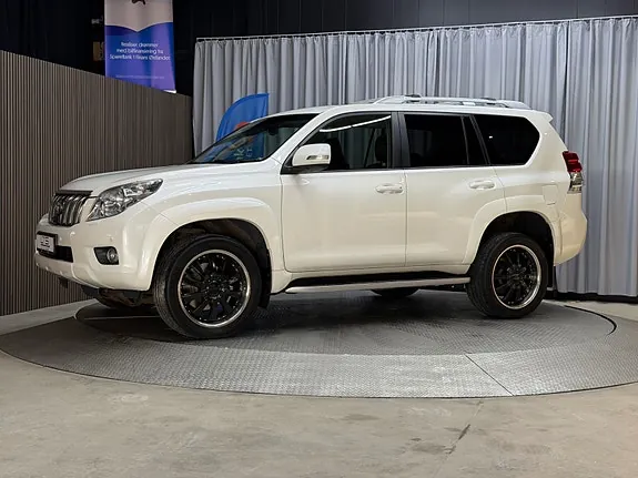 Toyota Land Cruiser 2012 photo 5