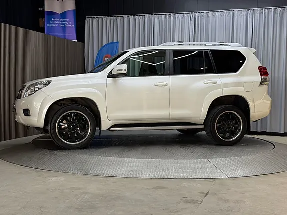 Toyota Land Cruiser 2012 photo 4