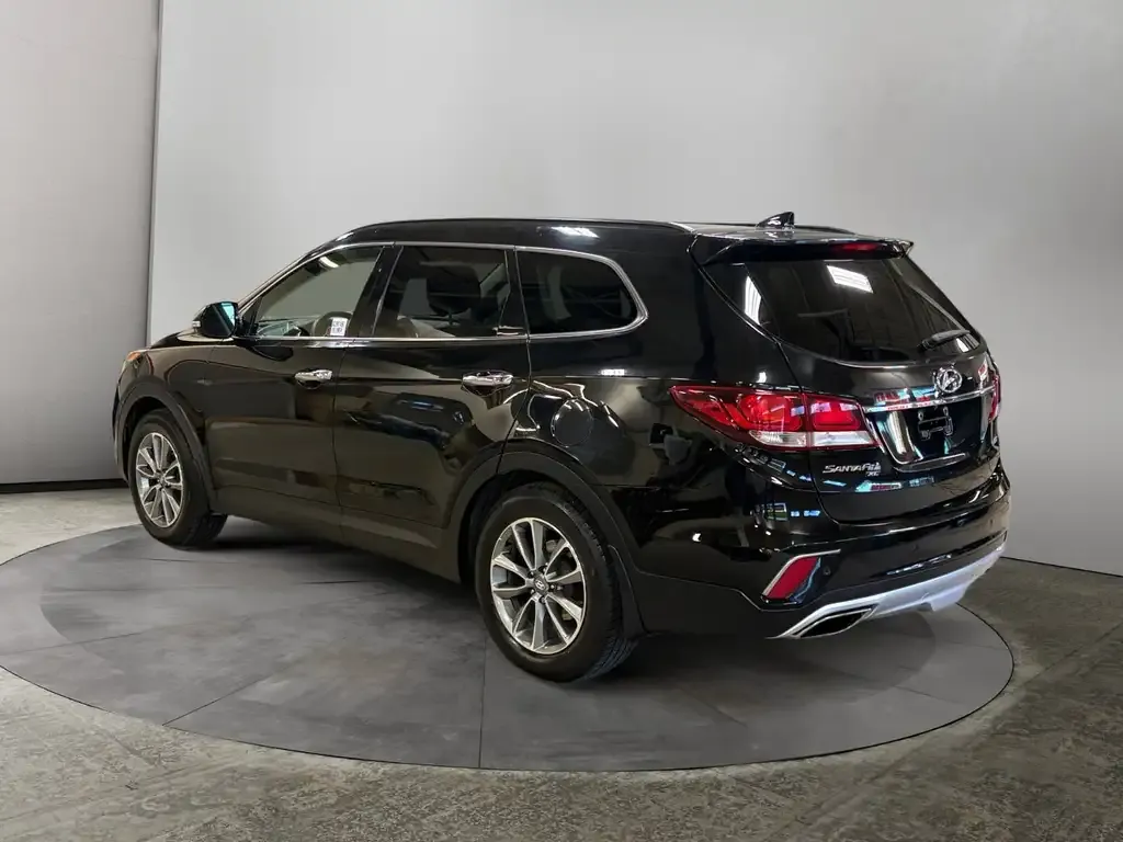 Hyundai Santa Fe 2019 photo 3