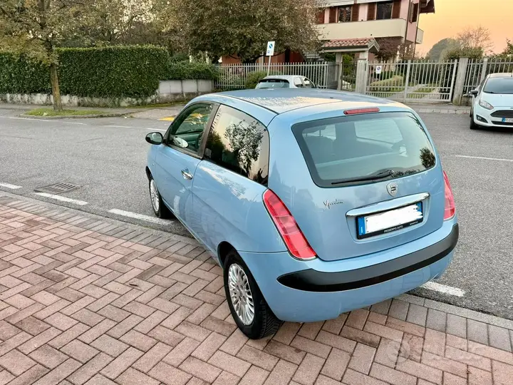 Lancia Ypsilon 2006 photo 4