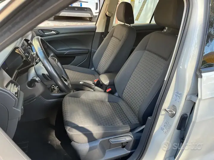 Volkswagen T-Cross 2023 photo 5