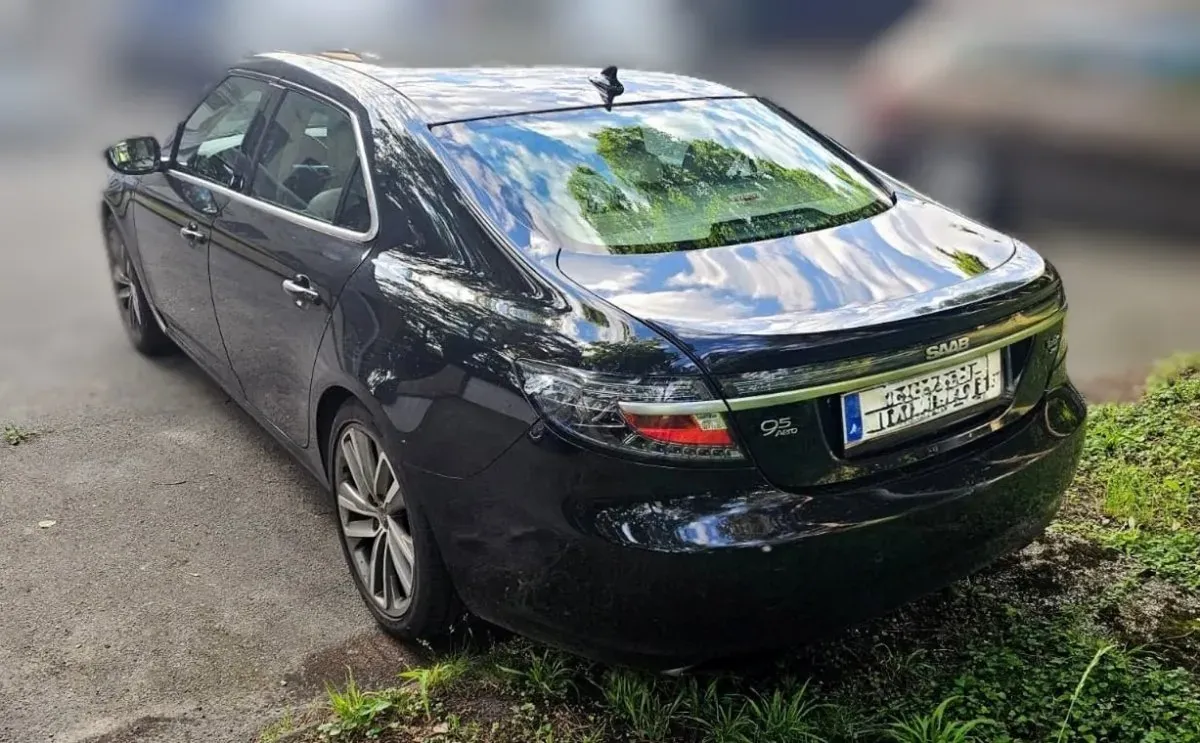 Saab 9-5 2011 photo 3