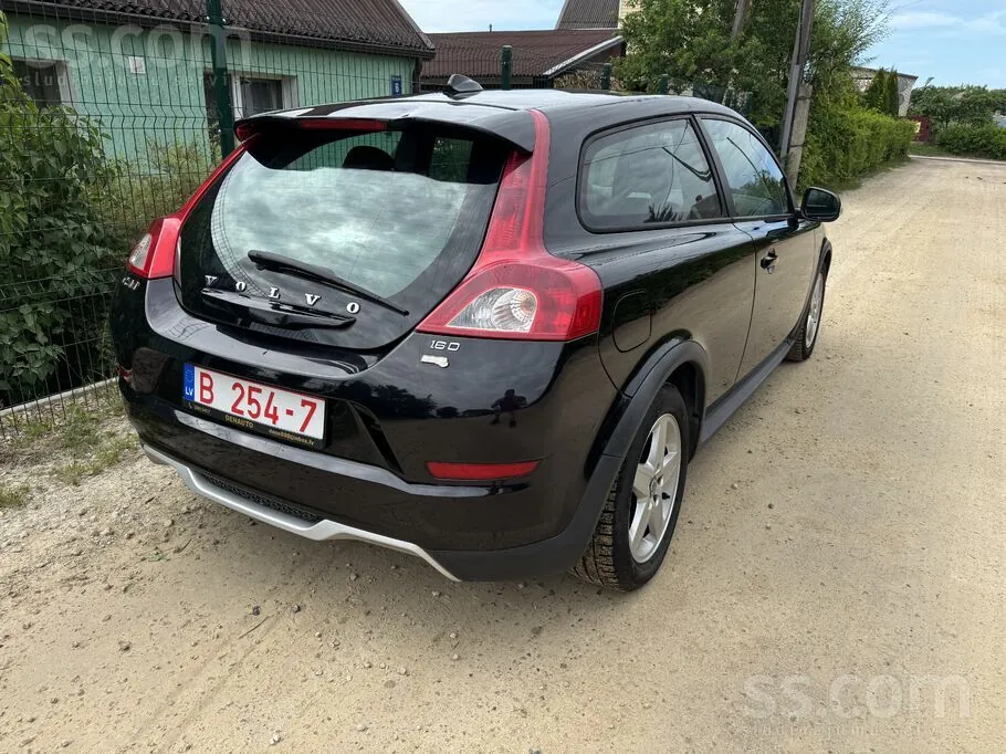 Volvo C30 2010 photo 4