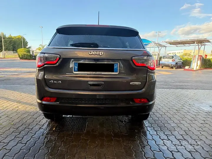 Jeep Compass 2018 photo 2