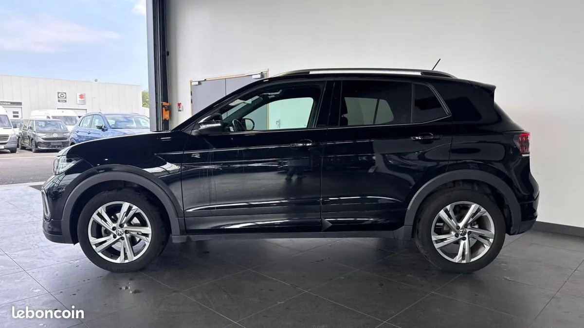 Volkswagen T-Cross 2024 photo 2
