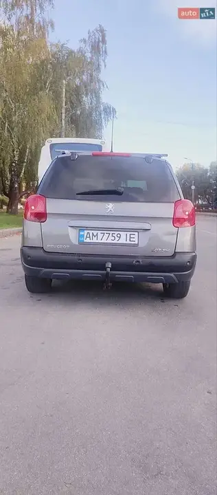 Peugeot 207 2009 photo 5