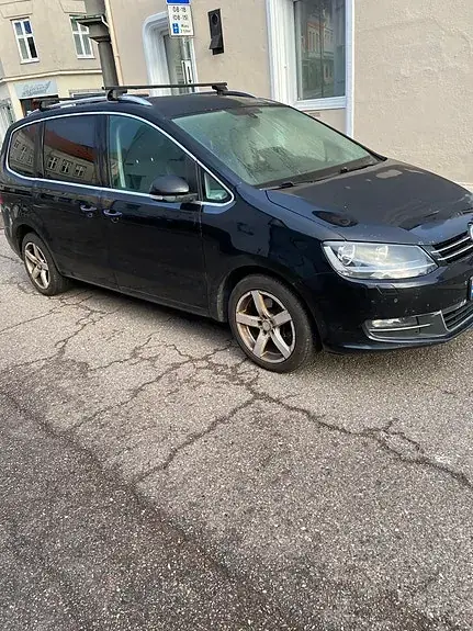 Volkswagen Sharan 2012 photo 4