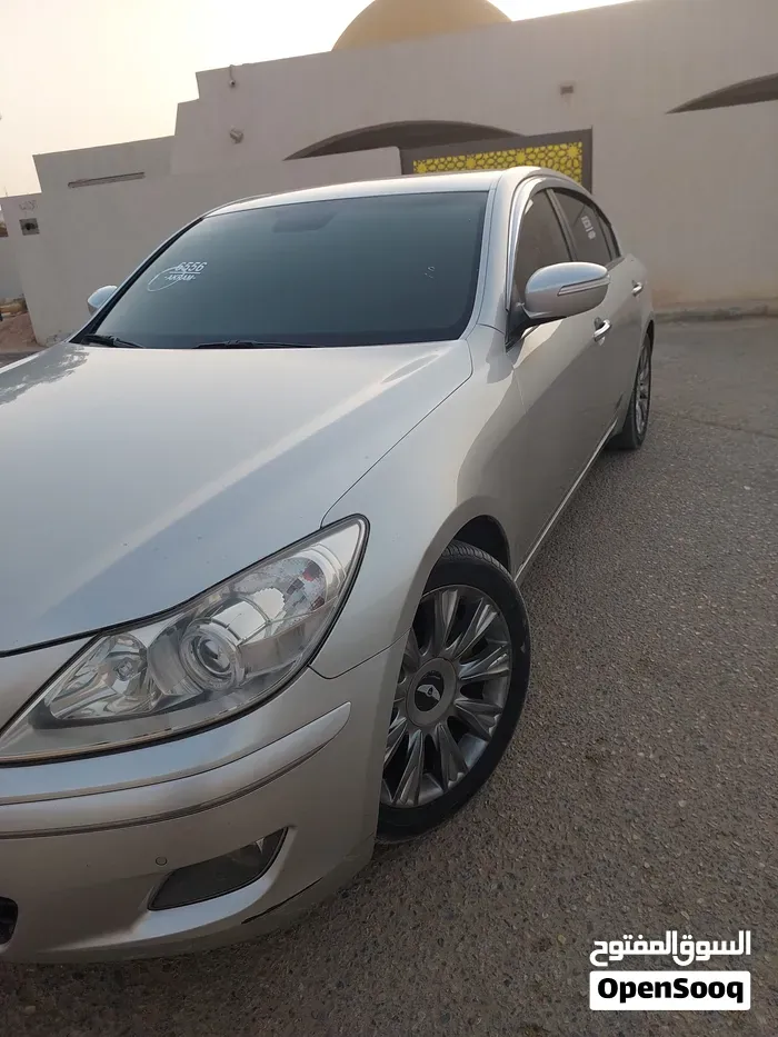 Genesis G70 2010 photo 4