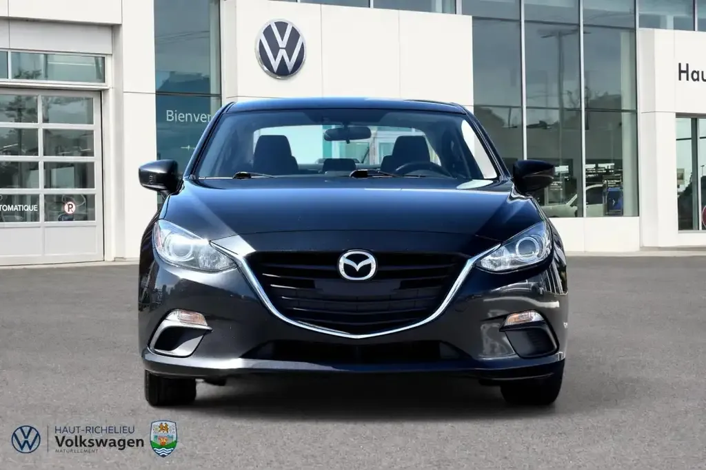 Mazda 3 2016 photo 2