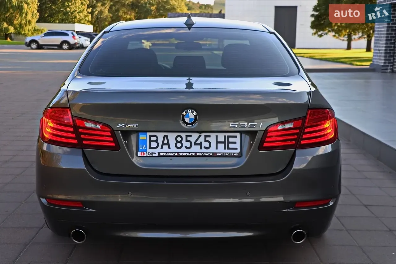 BMW 5 Series 2015 photo 3