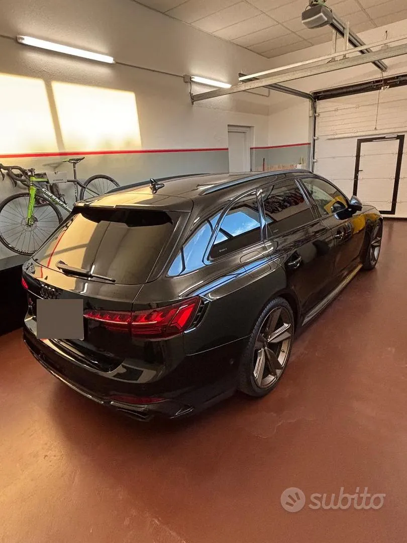 Audi Rs4 2021 photo 2