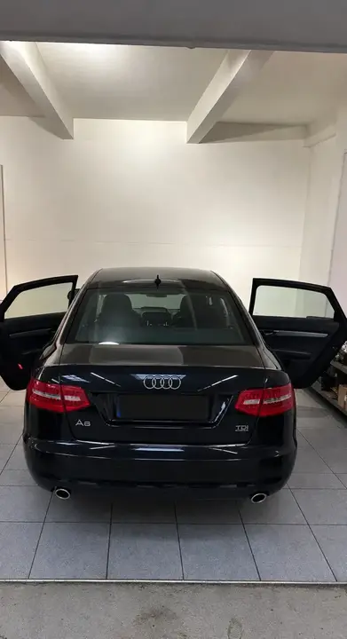 Audi A6 2010 photo 2