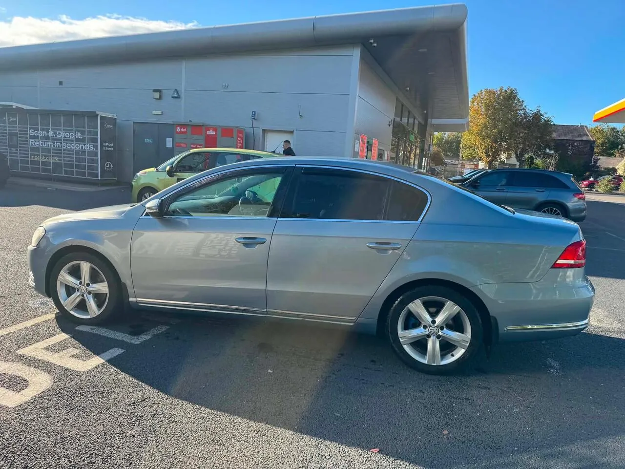 Volkswagen Passat 2011 photo 4