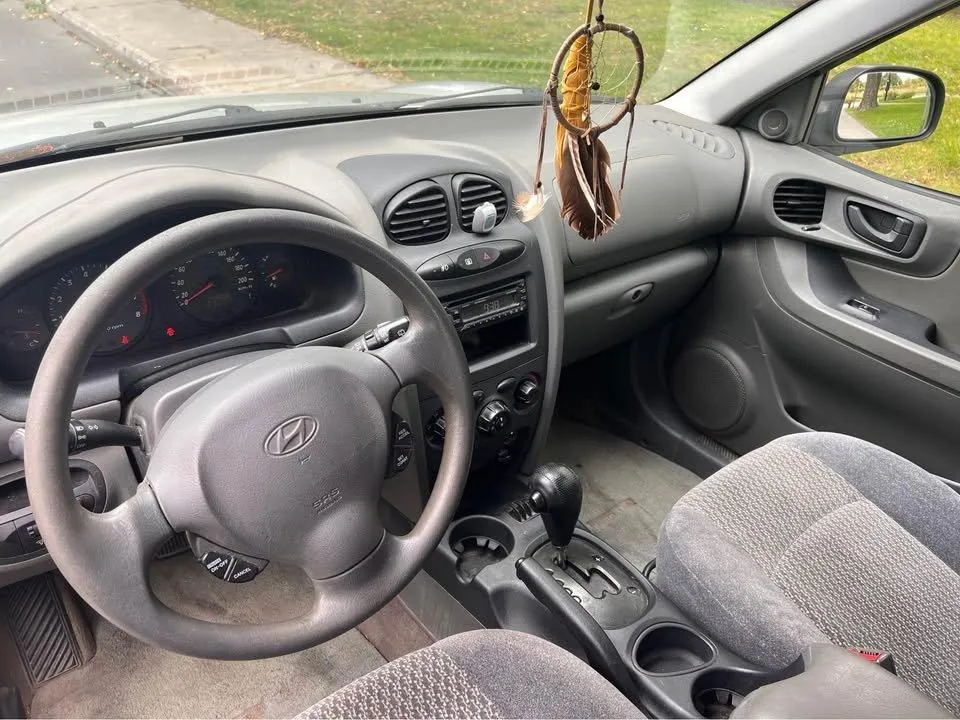Hyundai Santa Fe 2002 photo 3