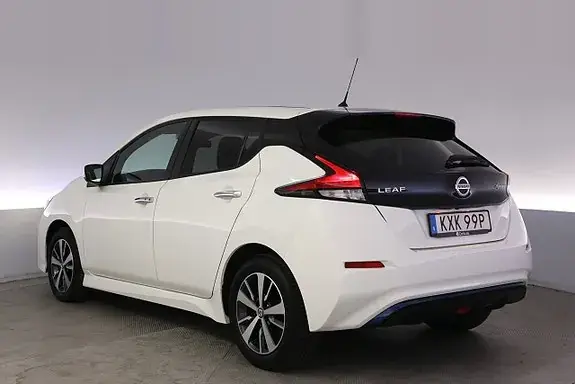 Nissan Leaf 2021 photo 4