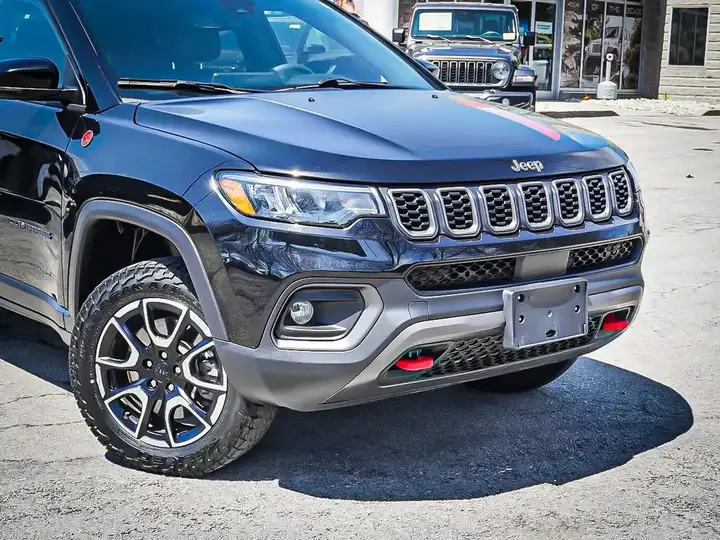 Jeep Compass 2024 photo 2