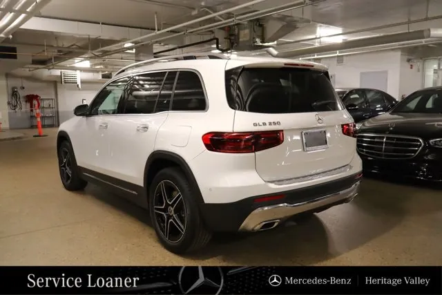 Mercedes-Benz Glb 2026 photo 5