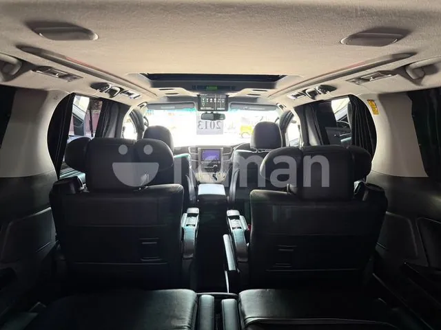 Toyota Alphard 2013 photo 4