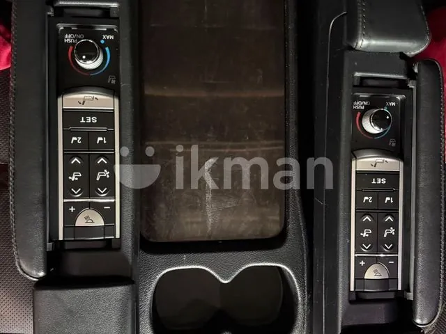Toyota Alphard 2013 photo 3