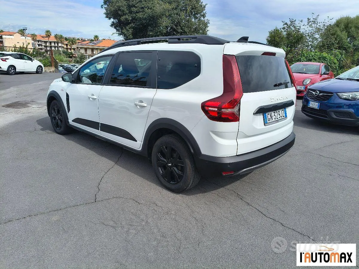 Dacia Jogger 2023 photo 5