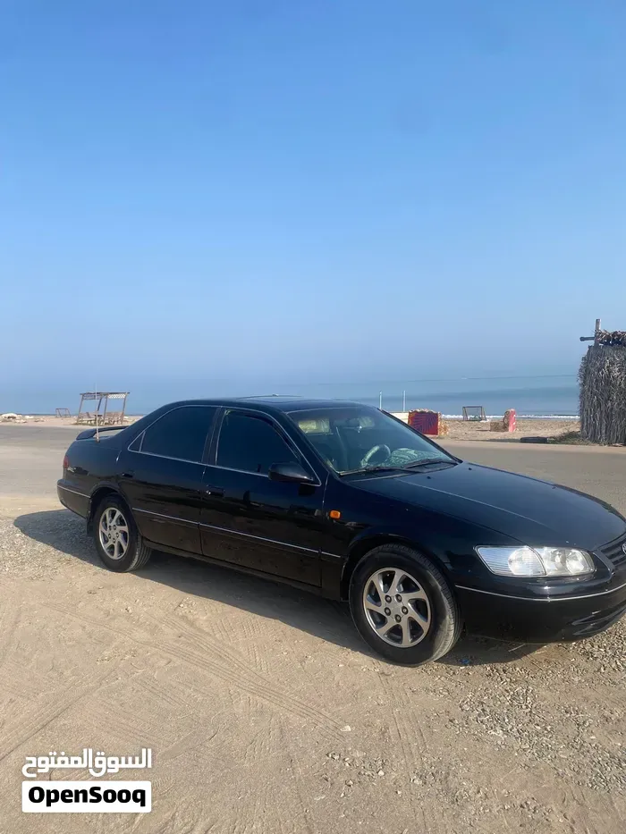 Toyota Camry 2000 photo 2