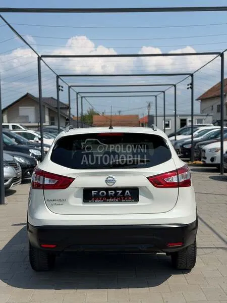 Nissan Qashqai 2015 photo 5