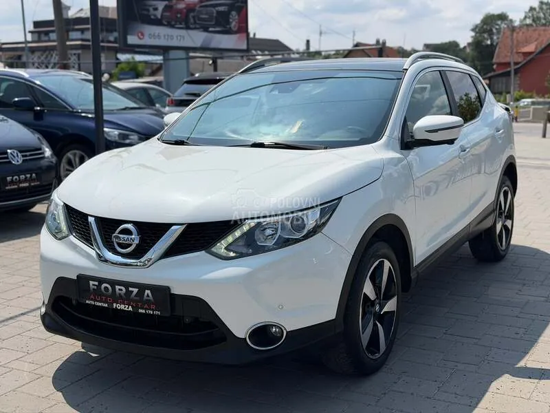 Nissan Qashqai 2015 photo 2
