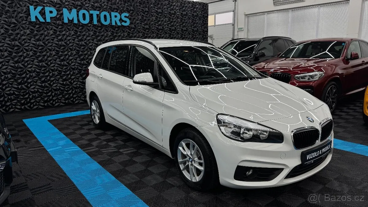 BMW 218I Gran Tourer 2017 photo 3