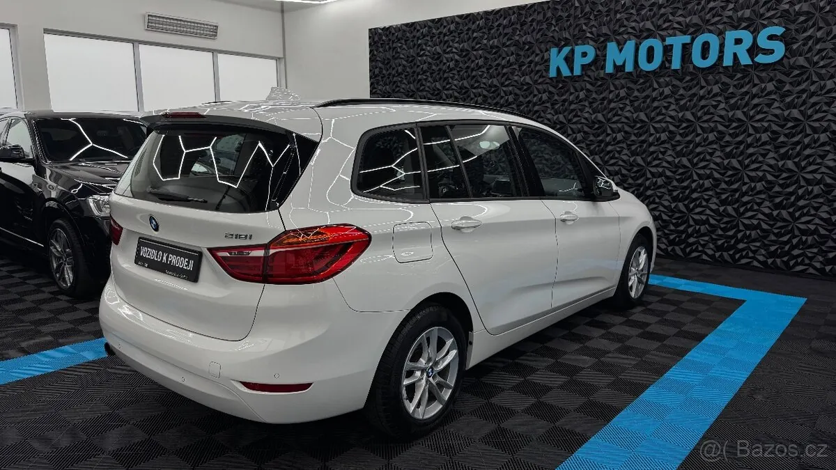 BMW 218I Gran Tourer 2017 photo 5