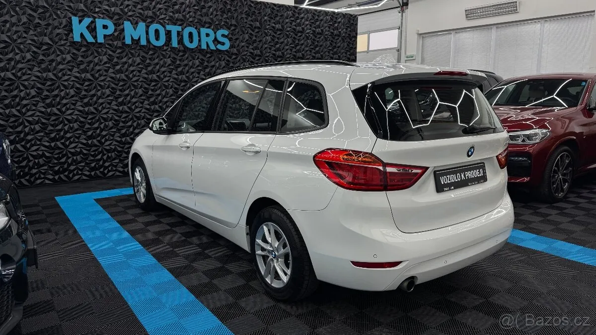 BMW 218I Gran Tourer 2017 photo 4
