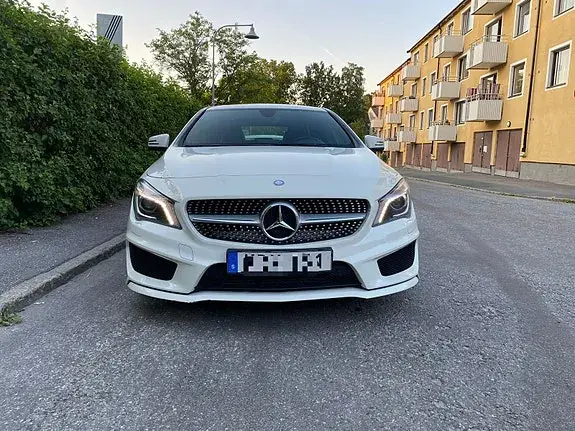 Mercedes-Benz Cla 180