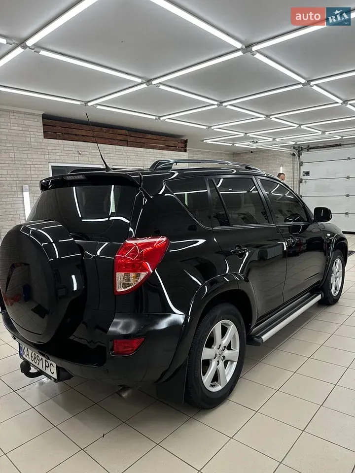 Toyota Rav4 2008 photo 4